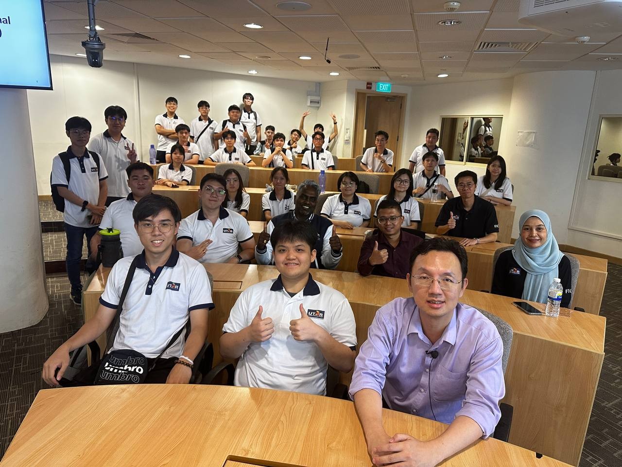 UTAR Students Visit AICET, Gaining a New Vision for the AI Era